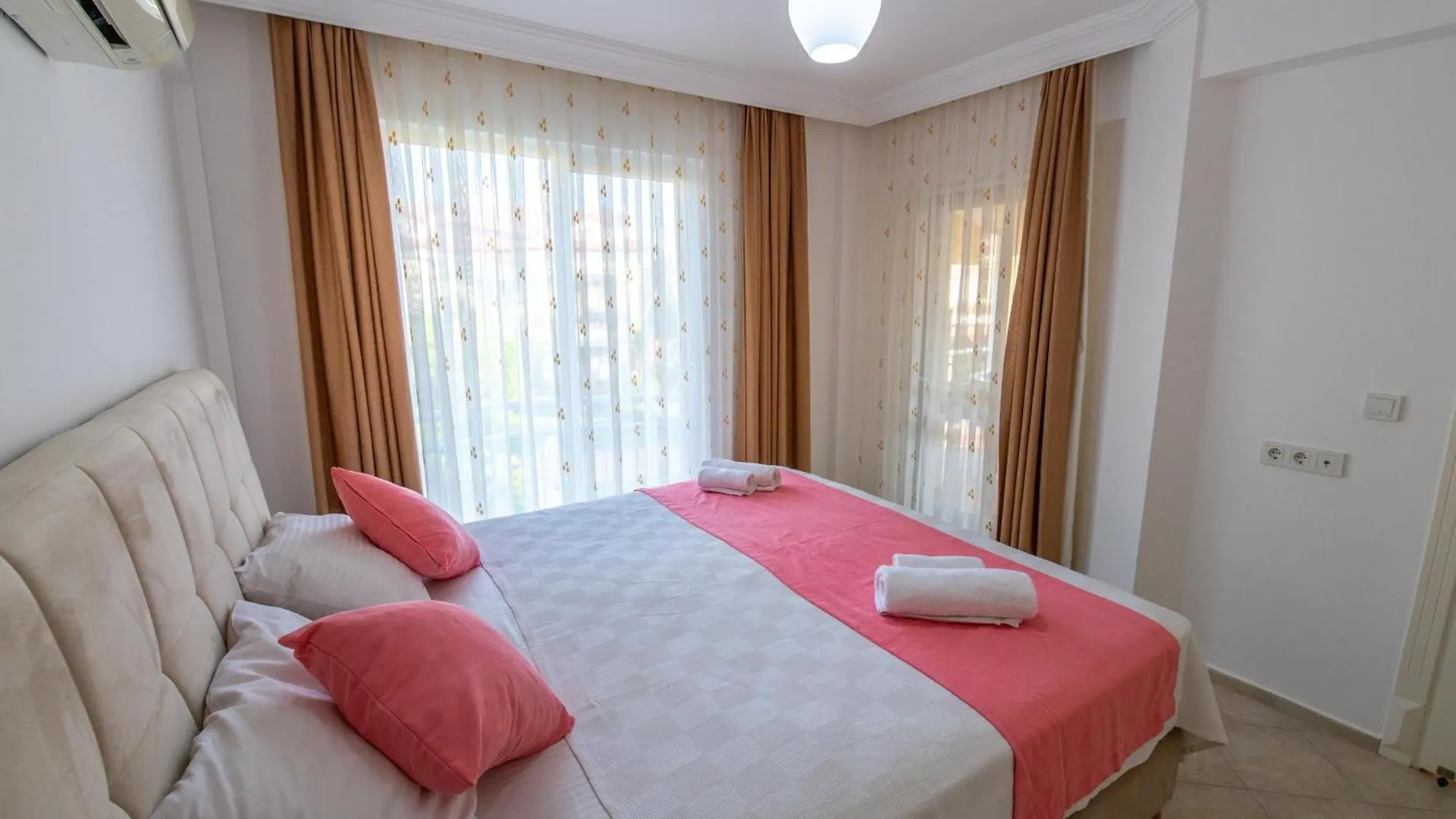 Sunset Beach Club Fethiye Aparthotel