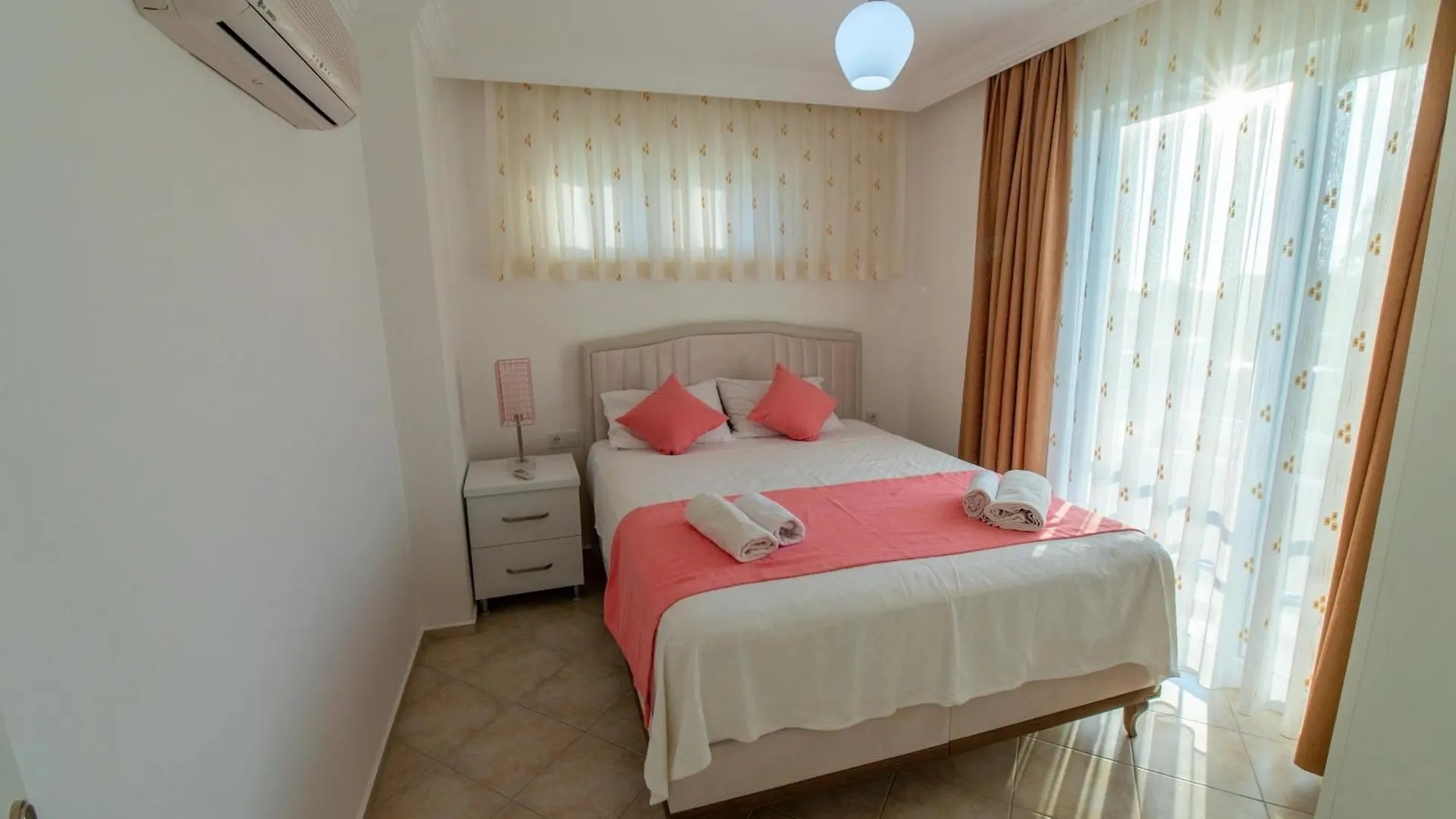 Sunset Beach Club Fethiye Aparthotel